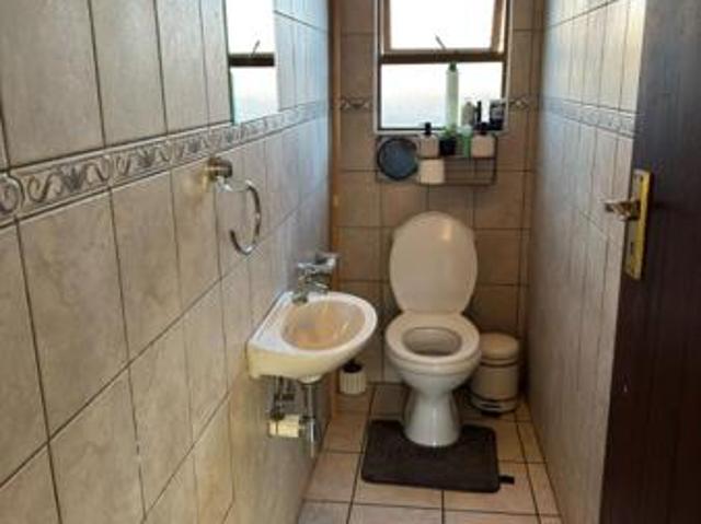 2 Bedroom Apartment in Heidelberg Central