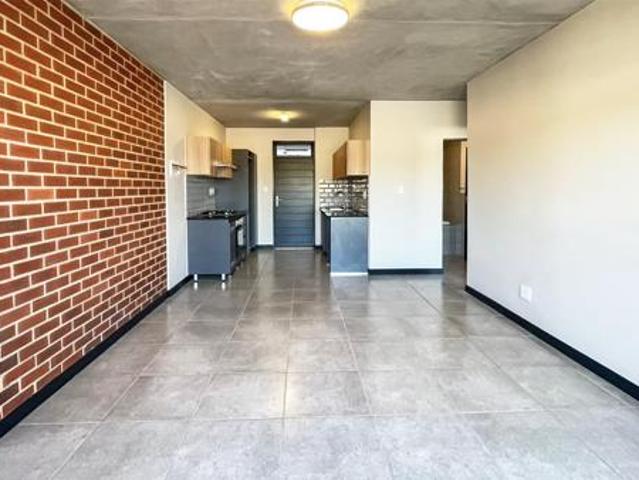 2 Bedroom Apartment in Helderfontein Estate
