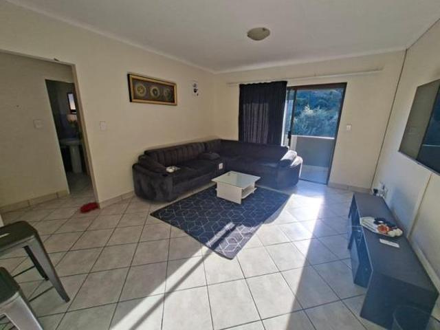 2 Bedroom Apartment in Helderkruin