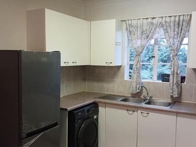 2 Bedroom Apartment in Helikon Park