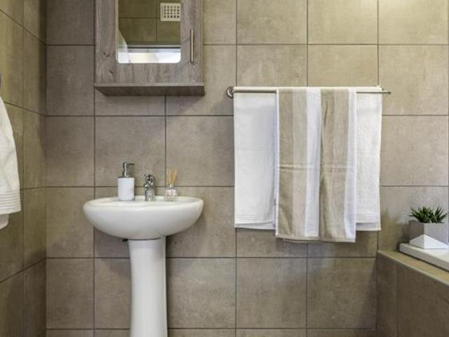 2 Bedroom Apartment in Hennopspark