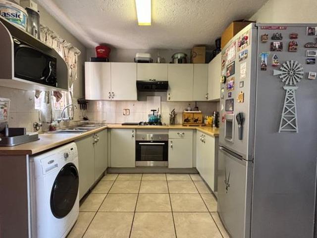 2 Bedroom Apartment in Hennopspark