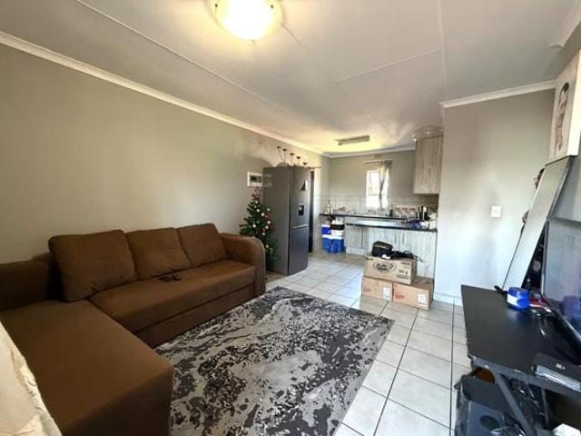 2 Bedroom Apartment in Heuweloord