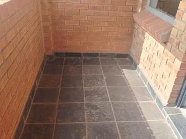 2 Bedroom Apartment in Heuweloord