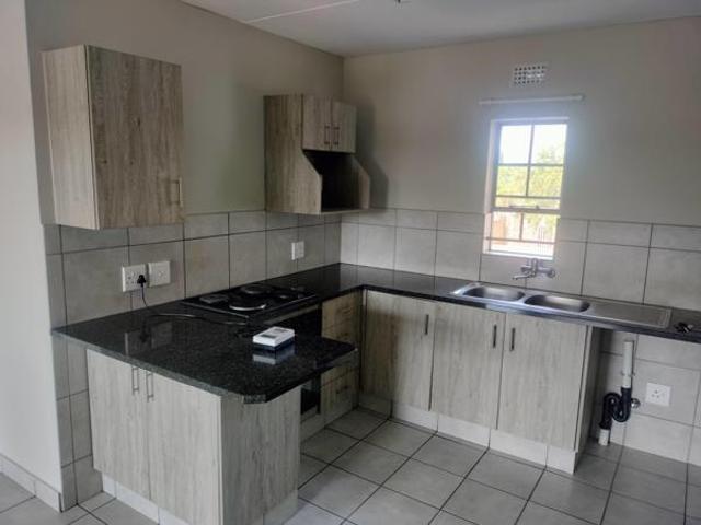 2 Bedroom Apartment in Heuweloord