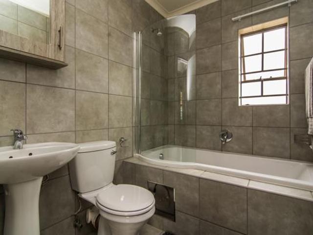 2 Bedroom Apartment in Heuweloord