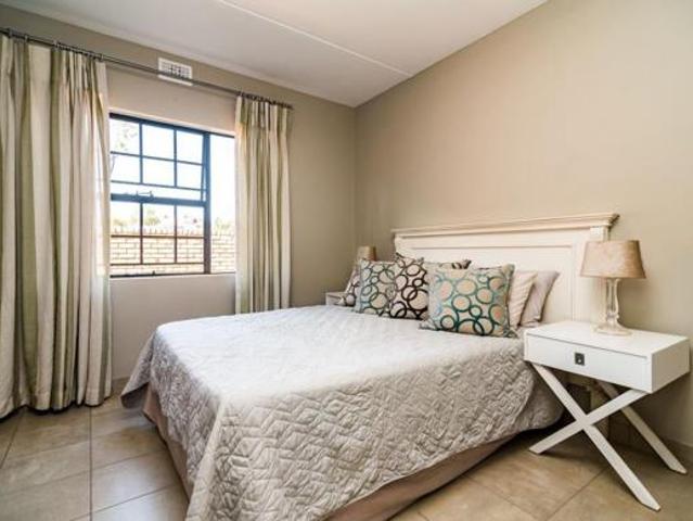 2 Bedroom Apartment in Heuweloord