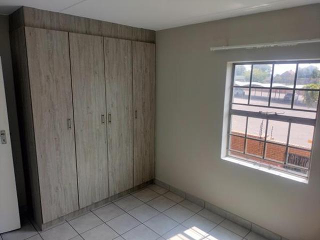 2 Bedroom Apartment in Heuweloord