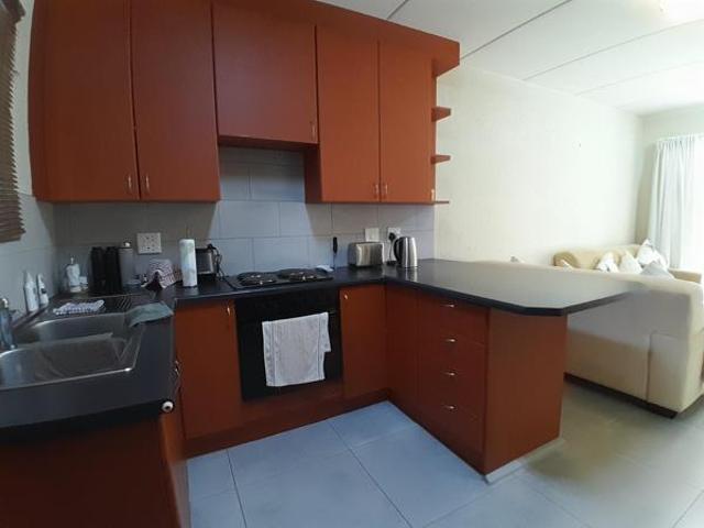 2 Bedroom Apartment in Heuwelsig Estate