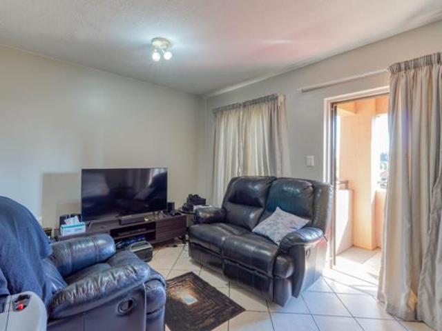 2 Bedroom Apartment in Highveld