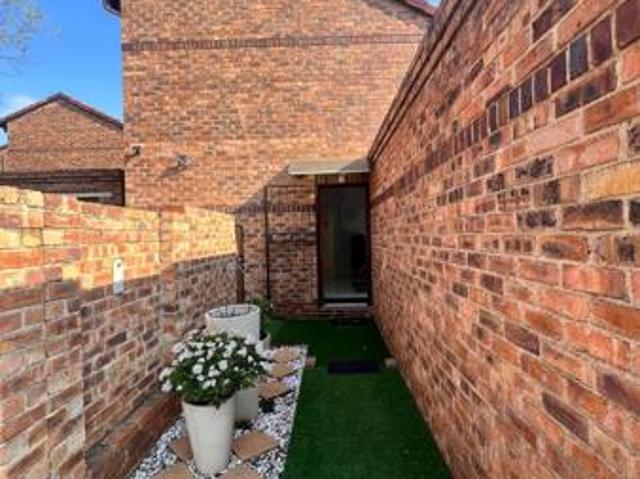 2 Bedroom Apartment in Highveld
