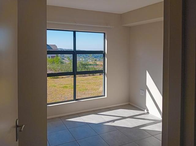 2 Bedroom Apartment in Hillcrest Central