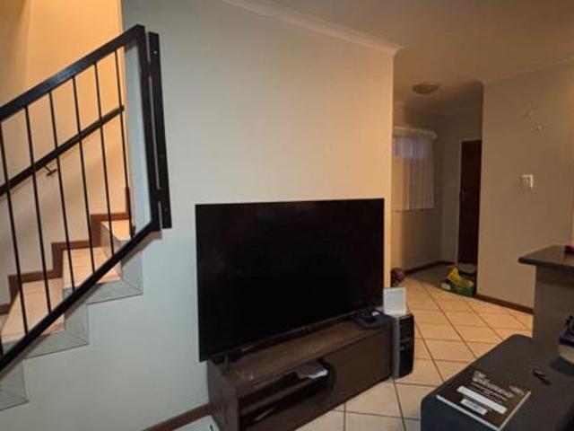 2 Bedroom Apartment in Hillside