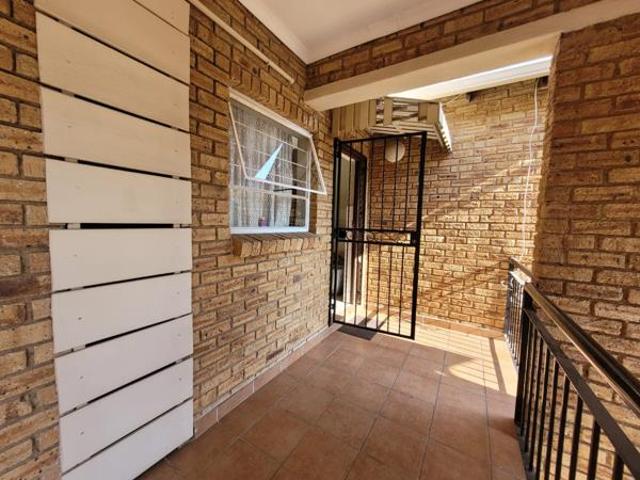 2 Bedroom Apartment in Honey Park