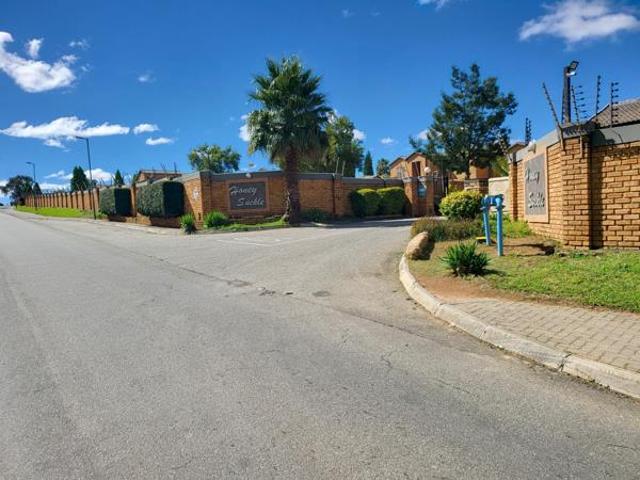 2 Bedroom Apartment in Honey Park