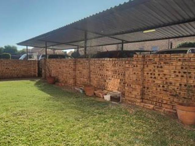 2 Bedroom Apartment in Honey Park