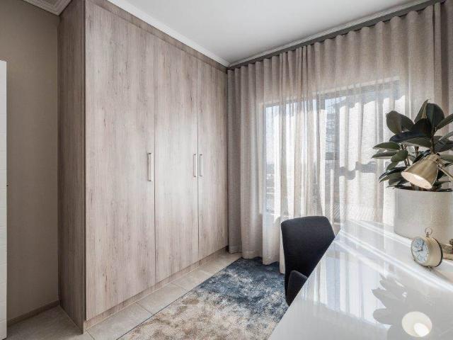 2 Bedroom Apartment in Honeydew Ridge