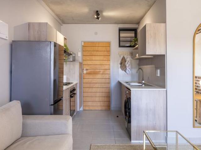 2 Bedroom Apartment in Honeydew