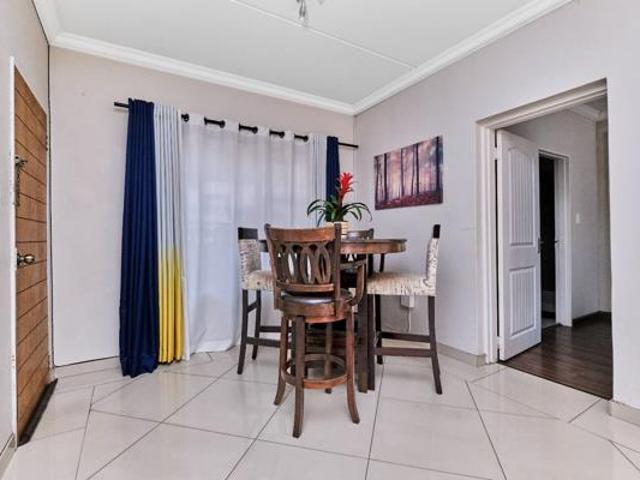 2 Bedroom Apartment in Honeydew