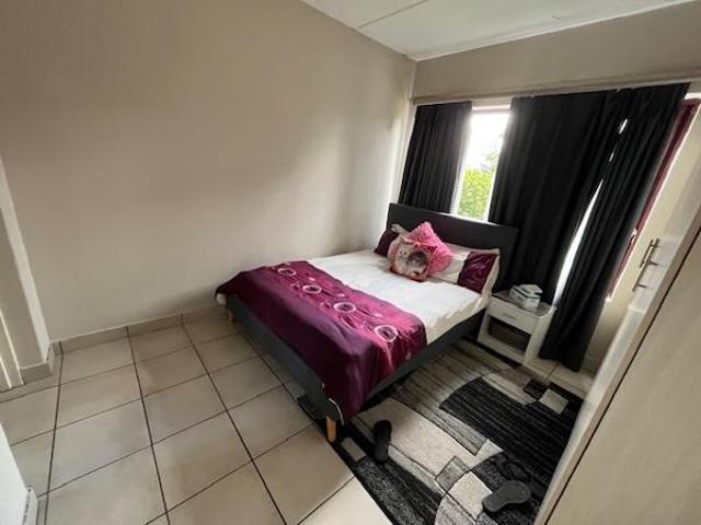 2 Bedroom Apartment in Honeydew
