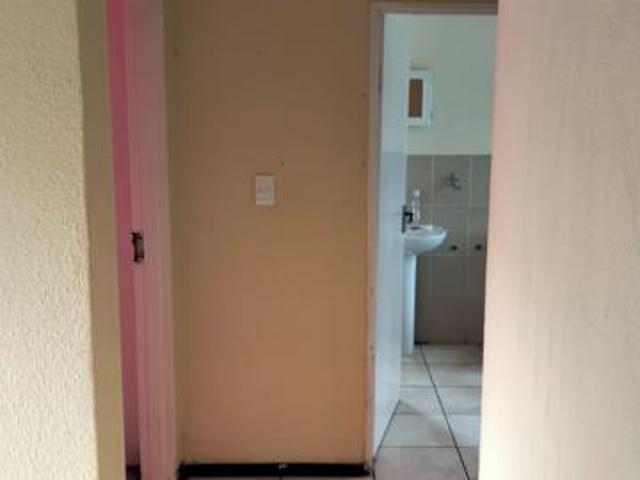 2 Bedroom Apartment in Honeydew