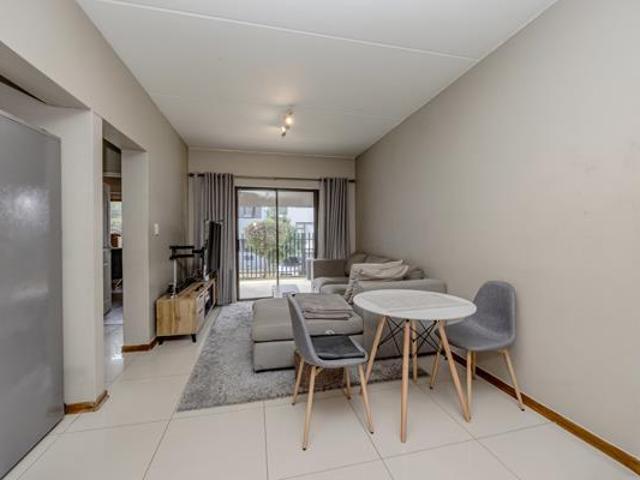 2 Bedroom Apartment in Honeydew