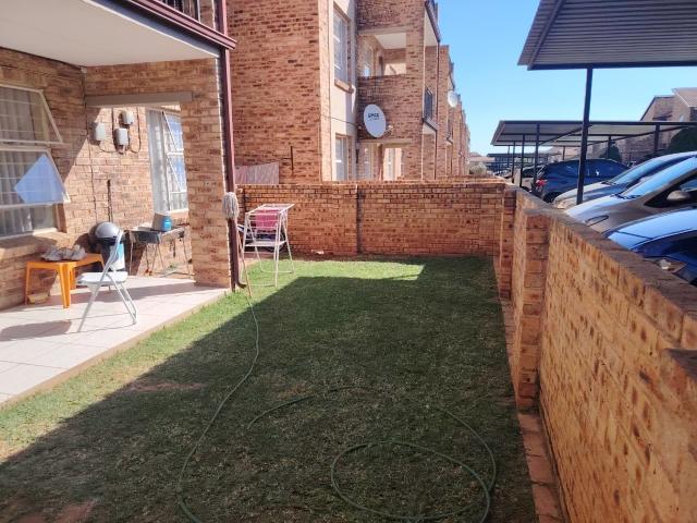 2 Bedroom Apartment in Honeydew