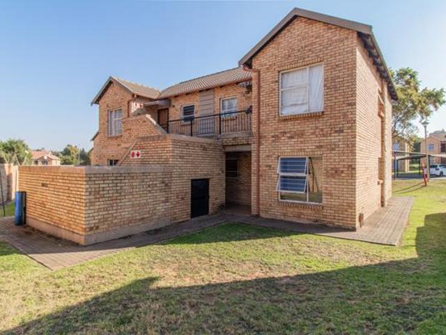 2 Bedroom Apartment in Honeydew