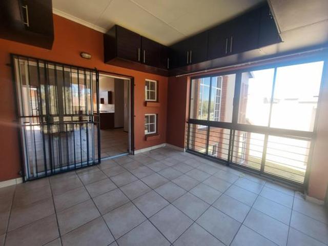 2 Bedroom Apartment in Honeydew