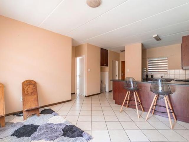 2 Bedroom Apartment in Honeydew