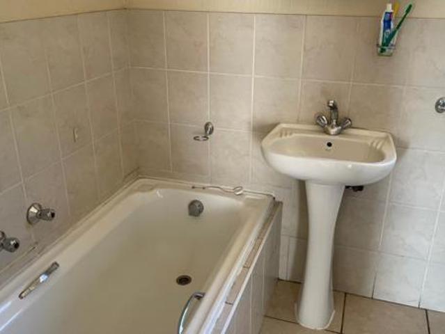 2 Bedroom Apartment in Honeydew