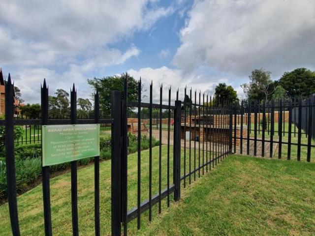 2 Bedroom Apartment in Honeydew