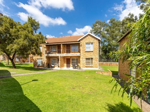 2 Bedroom Apartment in Honeypark