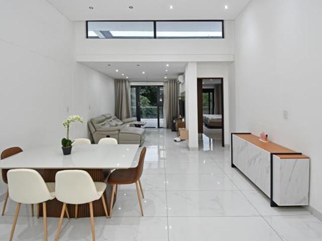 2 Bedroom Apartment in Houghton Estate