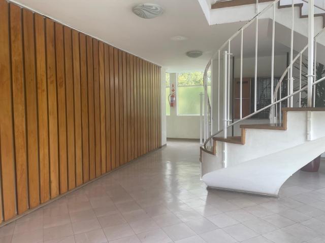 2 Bedroom Apartment in Illovo
