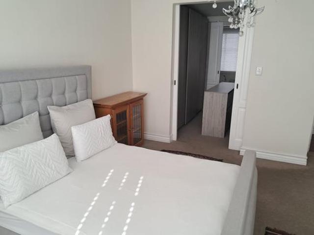 2 Bedroom Apartment in Illovo