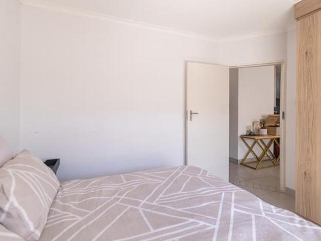 2 Bedroom Apartment in Irene