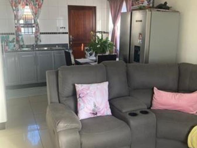 2 Bedroom Apartment in Jacobs