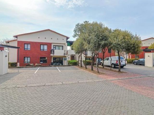 2 Bedroom Apartment in Jackal Creek Golf Estate