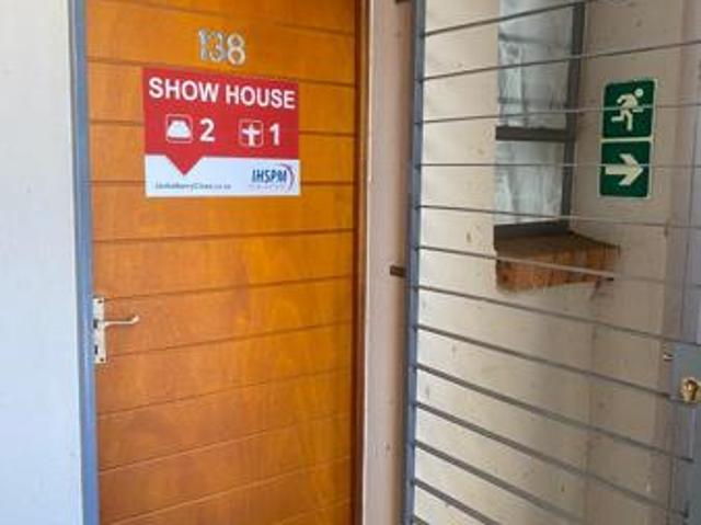 2 Bedroom Apartment in Jansen Park
