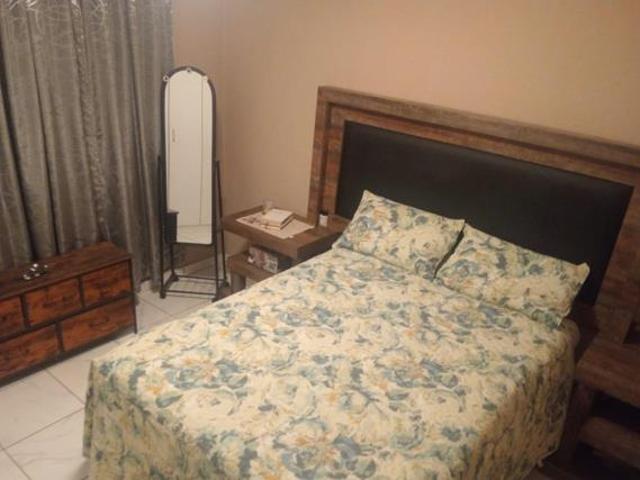 2 Bedroom Apartment in Jansen Park