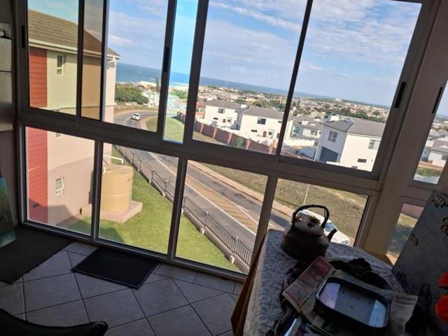 2 Bedroom Apartment in Jeffreys Bay