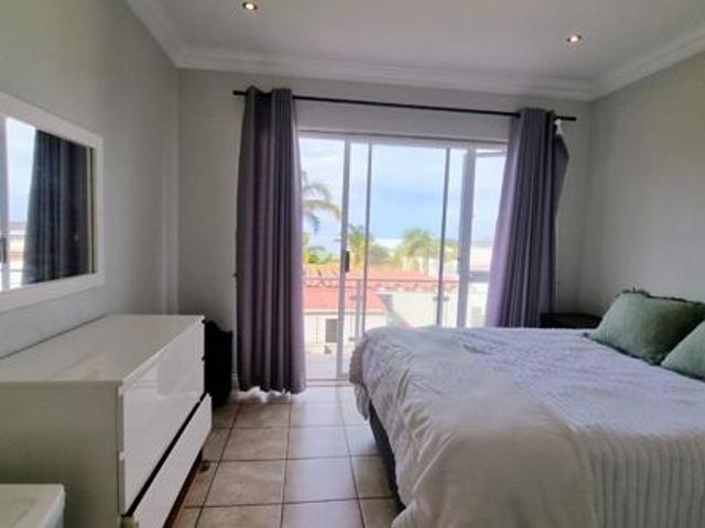 2 Bedroom Apartment in Jeffreys Bay Central