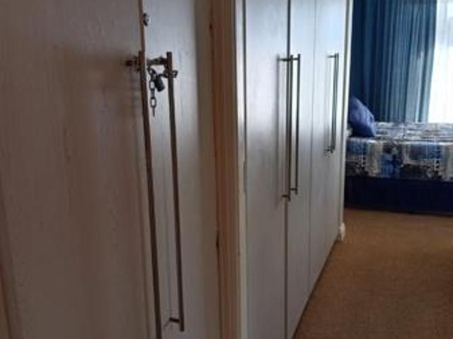 2 Bedroom Apartment in Jeffreys Bay Central