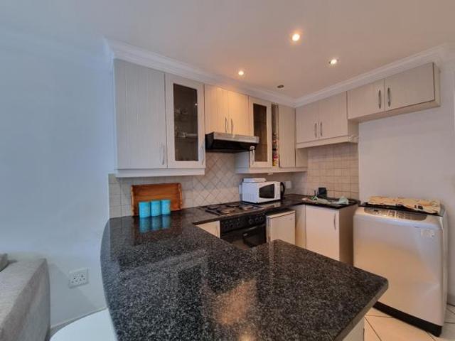 2 Bedroom Apartment in Jeffreys Bay Central
