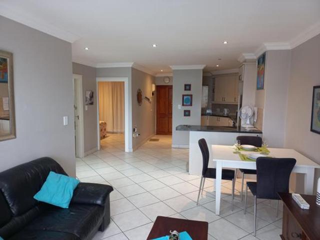 2 Bedroom Apartment in Jeffreys Bay Central
