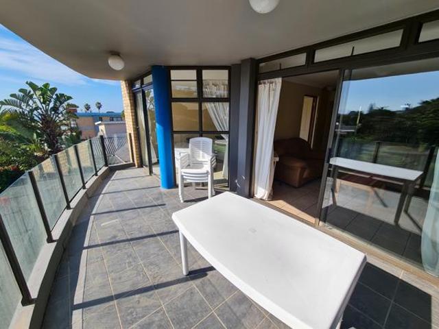 2 Bedroom Apartment in Jeffreys Bay Central