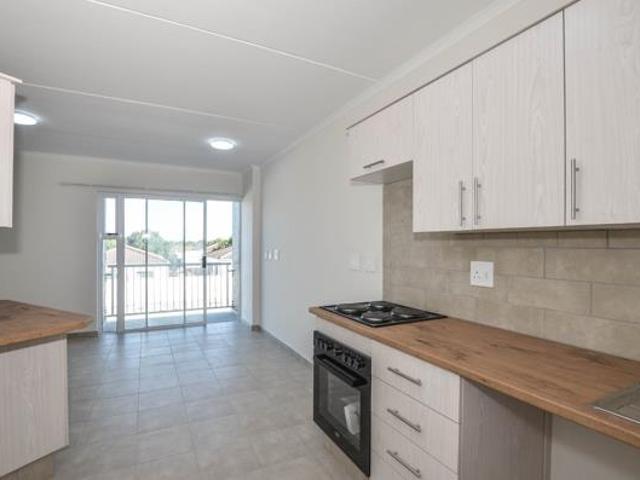 2 Bedroom Apartment in Kuils River South