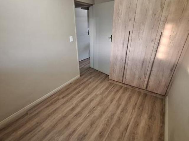 2 Bedroom Apartment in Kameeldrift East