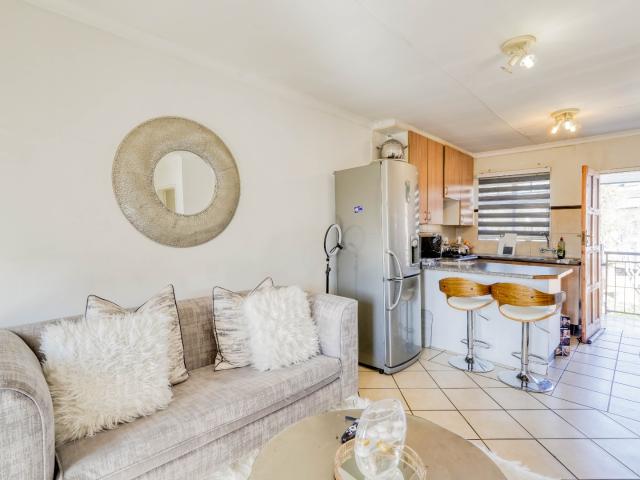 2 Bedroom Apartment in Karenpark